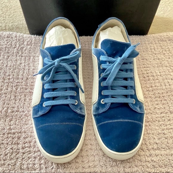 Auth Chanel Logo Velvet Metiers D’Art 17a Sneaker - Picture 2 of 8